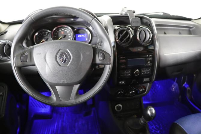 Renault Duster I Рестайлинг с пробегом 2016 года, цена 1 299 990 рублей, 107014 км, внедорожник, Автокод Объявления