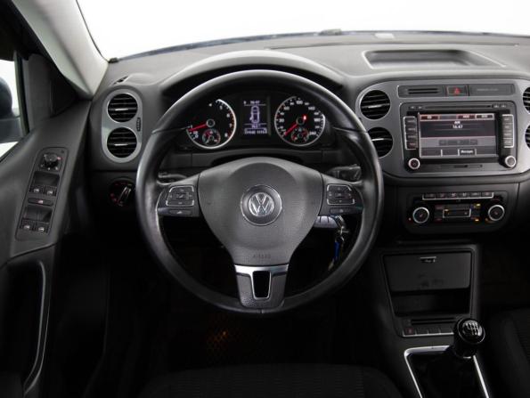 Volkswagen Tiguan I Рестайлинг с пробегом 2011 года, цена 949 000 рублей, 271540 км, внедорожник, Автокод Объявления