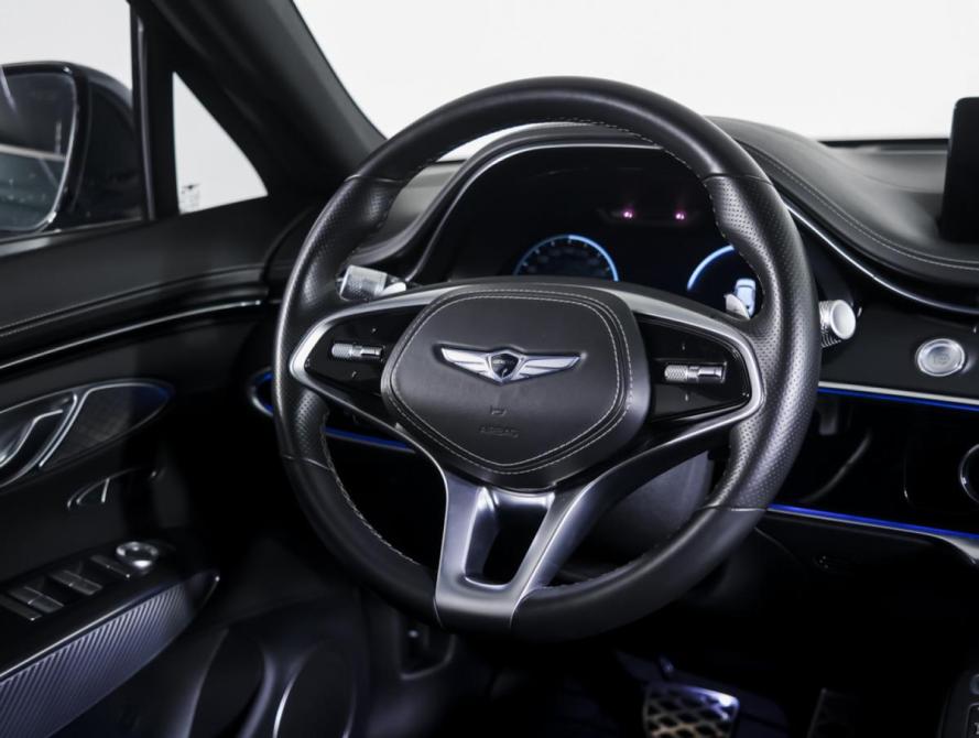 Genesis GV70 I Москва  - изображение 17