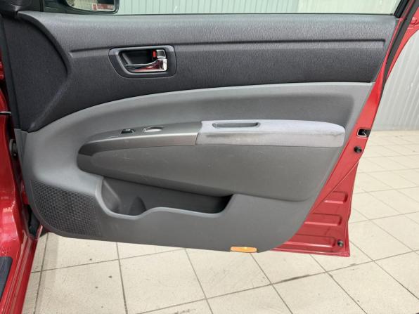 Toyota Prius II Рестайлинг (XW20) с пробегом 2008 года, цена 699 000 рублей, 257364 км, лифтбек, Автокод Объявления