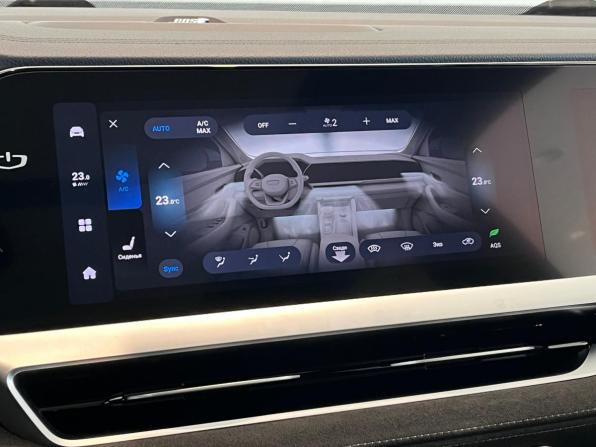 Geely Monjaro I с пробегом 2024 года, цена 3 529 000 рублей, 45276 км, внедорожник, Автокод Объявления