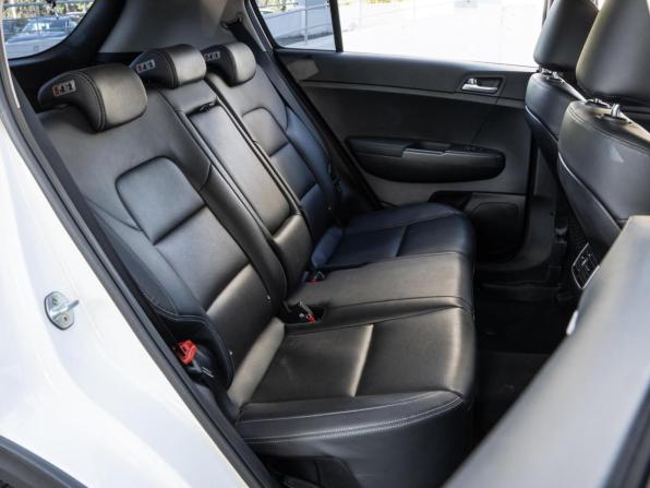 Kia Sportage IV Рестайлинг с пробегом 2019 года, цена 2 500 000 рублей, 127225 км, внедорожник, Автокод Объявления