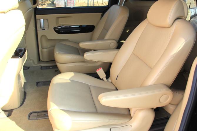 Kia Carnival III с пробегом 2019 года, цена 2 940 300 рублей, 118124 км, минивэн, Автокод Объявления