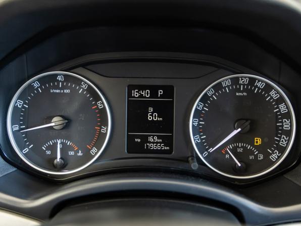 Skoda Octavia II (A5) Рестайлинг с пробегом 2012 года, цена 1 048 000 рублей, 179665 км, лифтбек, Автокод Объявления