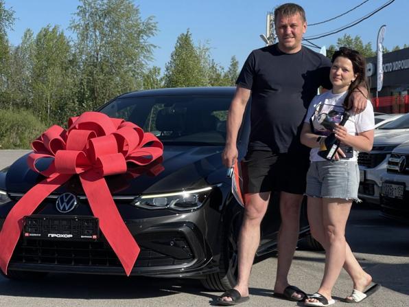 Volkswagen Golf VIII с пробегом 2022 года, цена 2 015 000 рублей, 34000 км, хэтчбек, Автокод Объявления