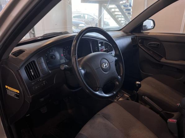 Hyundai Elantra III (XD2) Рестайлинг с пробегом 2005 года, цена 260 000 рублей, 422581 км, седан, Автокод Объявления