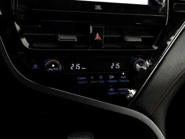 Toyota Camry VIII (XV70) Рестайлинг с пробегом 2021 года, цена 3 199 000 рублей, 86194 км, седан, Автокод Объявления
