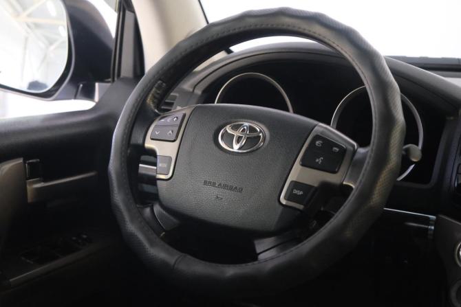Toyota Land Cruiser 200 Series с пробегом 2009 года, цена 3 299 000 рублей, 312000 км, внедорожник, Автокод Объявления
