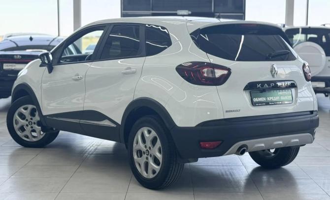 Renault Kaptur I с пробегом 2016 года, цена 1 349 000 рублей, 64000 км, внедорожник, Автокод Объявления