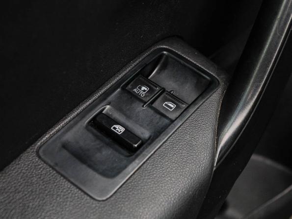 Volkswagen Polo V с пробегом 2012 года, цена 550 000 рублей, 221629 км, седан, Автокод Объявления