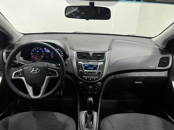Hyundai Solaris I Рестайлинг с пробегом 2015 года, цена 1 150 000 рублей, 132000 км, седан, Автокод Объявления