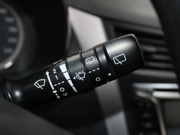Hyundai Solaris I Рестайлинг с пробегом 2016 года, цена 929 900 рублей, 122643 км, хэтчбек, Автокод Объявления