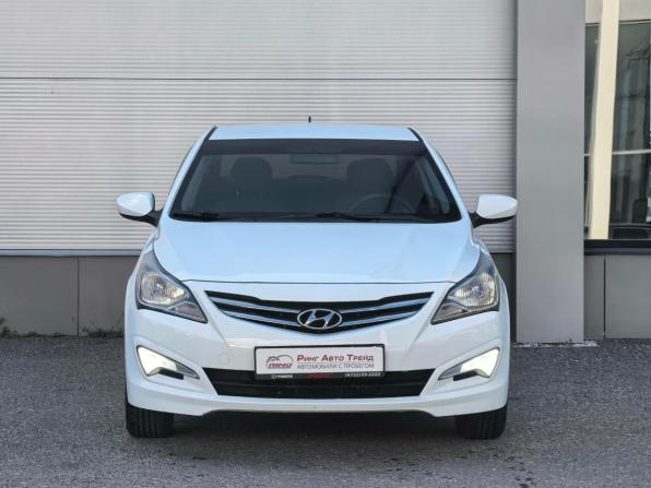 Hyundai Solaris I Рестайлинг с пробегом 2016 года, цена 927 000 рублей, 111252 км, седан, Автокод Объявления