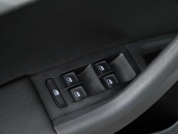 Skoda Octavia III (A7) Рестайлинг с пробегом 2019 года, цена 1 219 090 рублей, 171166 км, лифтбек, Автокод Объявления