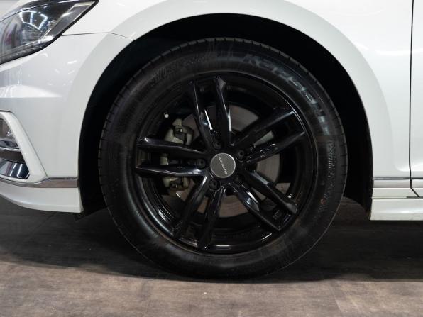 Volkswagen Passat B8 с пробегом 2015 года, цена 1 670 000 рублей, 114924 км, универсал, Автокод Объявления