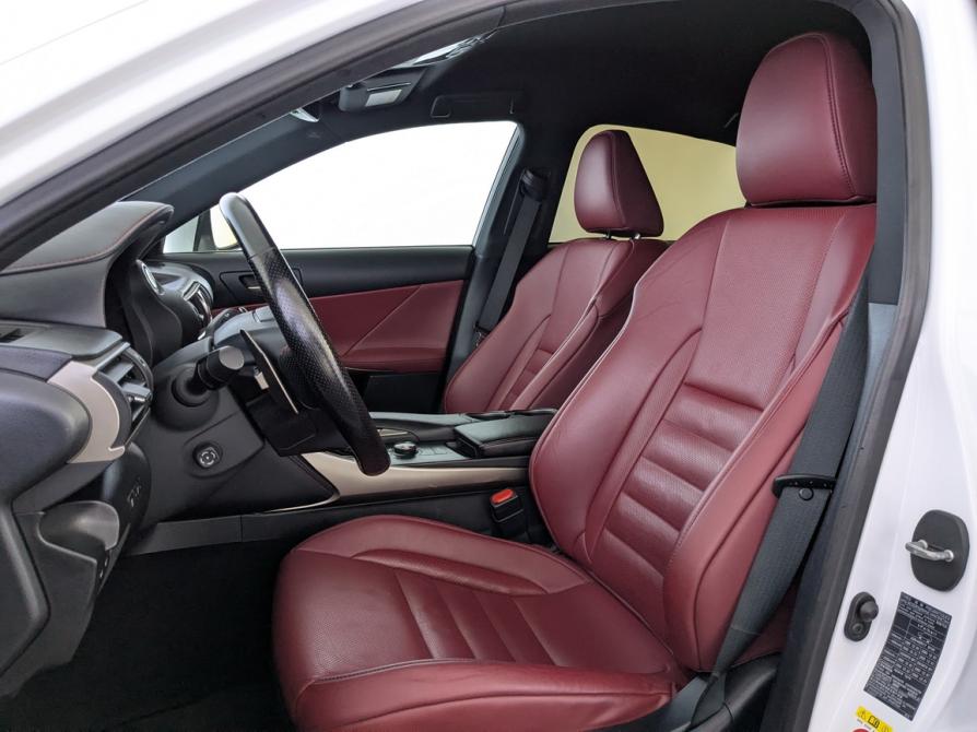 Lexus IS III Рестайлинг Москва  - изображение 24