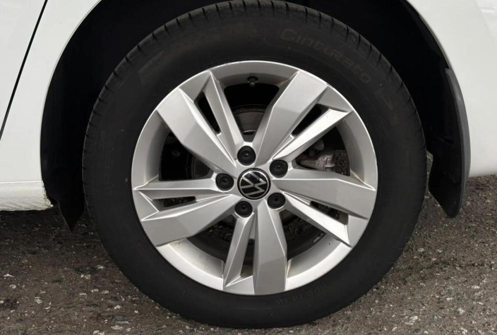 Volkswagen Polo VI Киров  - изображение 29