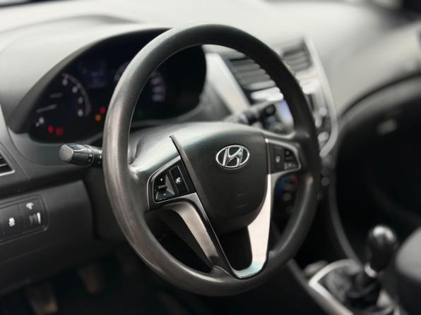 Hyundai Solaris I с пробегом 2011 года, цена 649 000 рублей, 187495 км, хэтчбек, Автокод Объявления