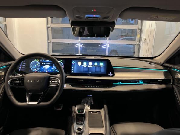 Chery Arrizo 8 с пробегом 2023 года, цена 2 264 000 рублей, 60801 км, седан, Автокод Объявления