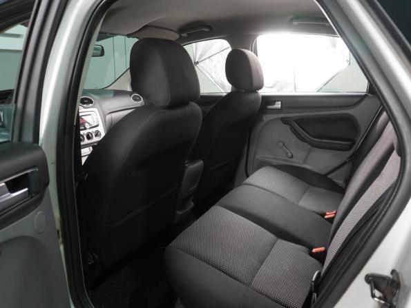 Ford Focus II Рестайлинг с пробегом 2011 года, цена 599 000 рублей, 204050 км, седан, Автокод Объявления