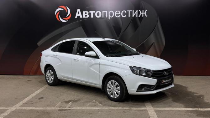Lada (ВАЗ) Vesta I с пробегом 2021 года, цена 1 040 000 рублей, 82000 км, седан, Автокод Объявления
