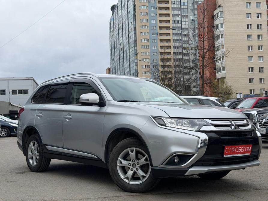 Mitsubishi Outlander III Рестайлинг 2 Санкт-Петербург  - изображение 1