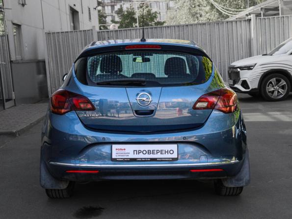 Opel Astra J Рестайлинг с пробегом 2013 года, цена 820 000 рублей, 154788 км, хэтчбек, Автокод Объявления