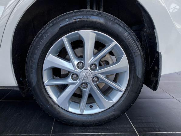 Toyota Corolla XI (E160 E170 E180) с пробегом 2014 года, цена 1 580 000 рублей, 89376 км, седан, Автокод Объявления