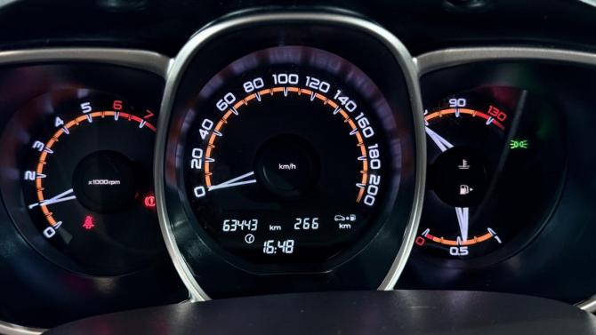 Lada (ВАЗ) Vesta I с пробегом 2019 года, цена 990 000 рублей, 63442 км, универсал, Автокод Объявления