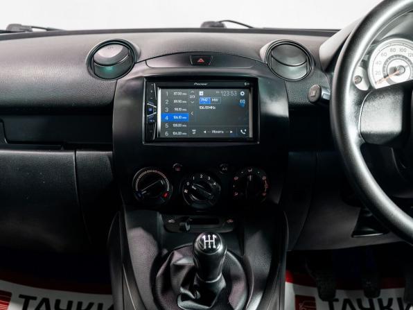 Mazda Demio III (DE) с пробегом 2008 года, цена 650 000 рублей, 83002 км, хэтчбек, Автокод Объявления