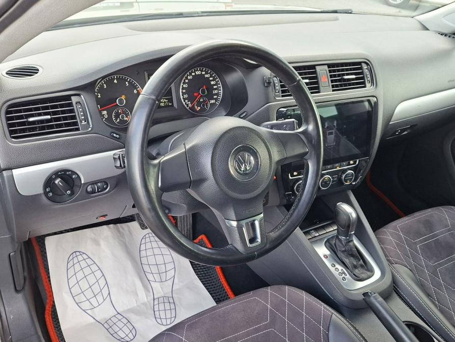 Volkswagen Jetta VI Владимир  - изображение 9