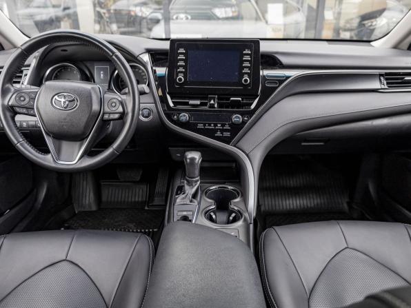 Toyota Camry VIII (XV70) Рестайлинг с пробегом 2021 года, цена 3 208 983 рубля, 50400 км, седан, Автокод Объявления
