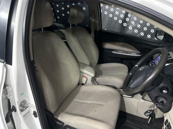 Toyota Belta I с пробегом 2005 года, цена 375 000 рублей, 217739 км, седан, Автокод Объявления