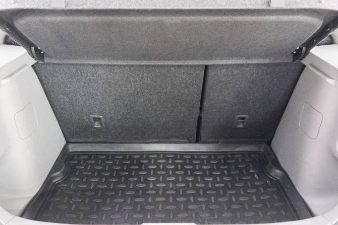 Suzuki SX4 I (Classic) Рестайлинг с пробегом 2012 года, цена 899 000 рублей, 42000 км, хэтчбек, Автокод Объявления