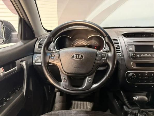 Kia Sorento II Рестайлинг с пробегом 2013 года, цена 1 520 000 рублей, 196000 км, внедорожник, Автокод Объявления