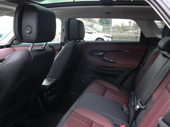 Land Rover Range Rover Evoque II Рестайлинг с пробегом 2024 года, цена 5 550 000 рублей, 23893 км, внедорожник, Автокод Объявления