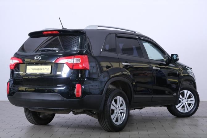 Kia Sorento II Рестайлинг с пробегом 2016 года, цена 2 289 000 рублей, 72440 км, внедорожник, Автокод Объявления