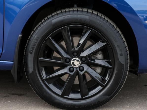 Skoda Rapid II с пробегом 2020 года, цена 1 649 000 рублей, 80597 км, лифтбек, Автокод Объявления