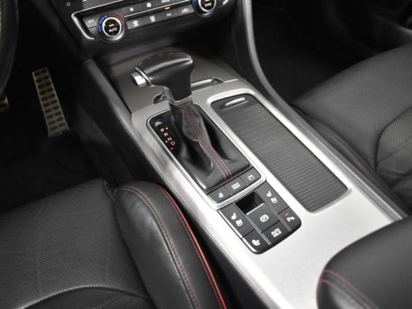 Kia Optima IV Рестайлинг с пробегом 2019 года, цена 2 199 900 рублей, 130844 км, седан, Автокод Объявления