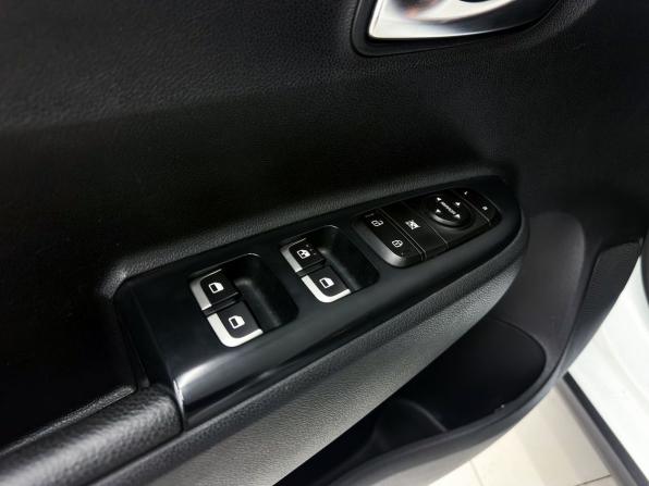Kia Rio IV с пробегом 2020 года, цена 1 799 000 рублей, 91041 км, хэтчбек, Автокод Объявления