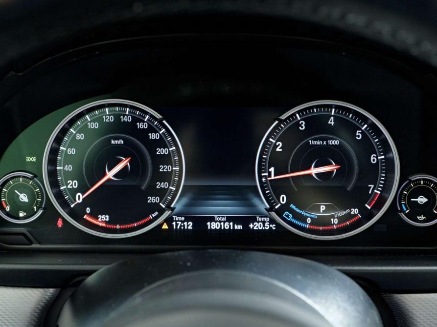 BMW 5 серии VI (F10/F11/F07) Рестайлинг Санкт-Петербург  - изображение 13