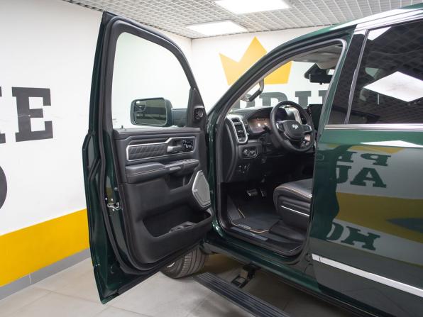 Ram 1500 V Рестайлинг с пробегом 2026 года, цена 11 299 000 рублей, 59 км, offers.body_type.unknown, Автокод Объявления