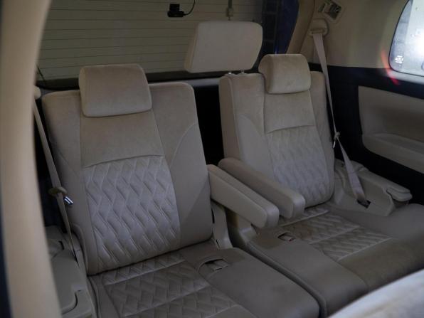Toyota Vellfire II Рестайлинг с пробегом 2019 года, цена 4 098 999 рублей, 106830 км, минивэн, Автокод Объявления