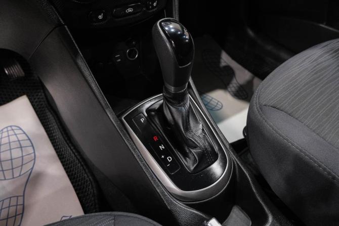 Hyundai Solaris I Рестайлинг с пробегом 2016 года, цена 999 000 рублей, 167000 км, хэтчбек, Автокод Объявления