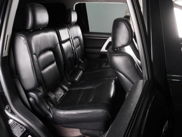 Toyota Land Cruiser 200 Series Рестайлинг 1 с пробегом 2012 года, цена 3 910 000 рублей, 323017 км, внедорожник, Автокод Объявления