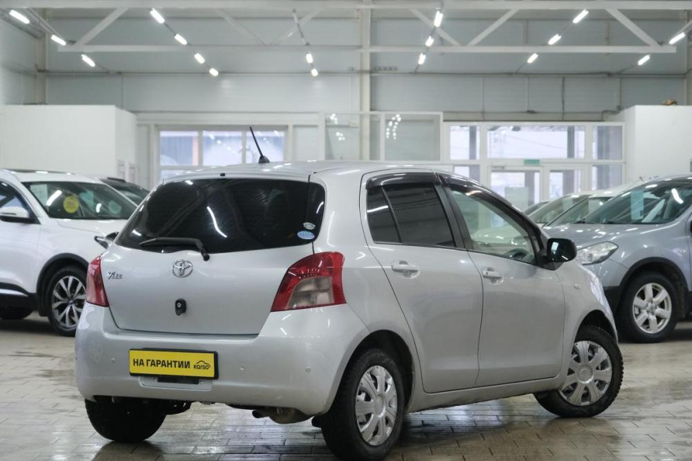 Toyota Vitz II (XP90) Омск  - изображение 7