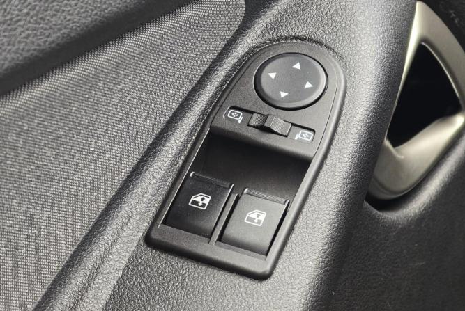 Lada (ВАЗ) Granta I Рестайлинг с пробегом 2022 года, цена 949 000 рублей, 48412 км, универсал, Автокод Объявления