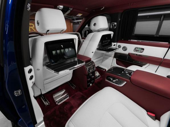 Rolls-Royce Cullinan I Рестайлинг (Series II) с пробегом 2026 года, цена 78 125 000 рублей, 54 км, внедорожник, Автокод Объявления