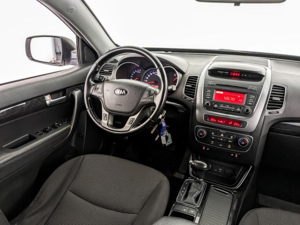 Kia Sorento II Рестайлинг с пробегом 2018 года, цена 2 095 000 рублей, 100825 км, внедорожник, Автокод Объявления