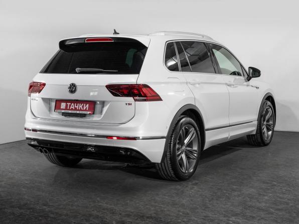 Volkswagen Tiguan II с пробегом 2016 года, цена 2 449 000 рублей, 60208 км, внедорожник, Автокод Объявления